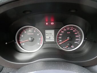 Subaru Forester 2.0i, 4x4, 1.maj. ČR, 88tis.Km. - 6