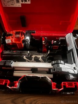 HILTI PM 40-MG multiliniový laser ročník 2023 - 6