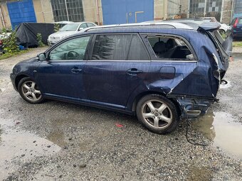Toyota Avensis T25 D-CAT 130kw 2.2 d4d modrá barva 2009 - 6
