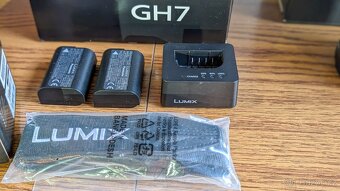 Micro 4/3 výbava, top stav, Panasonic Lumix, Olympus OM - 6