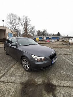 BMW - 6