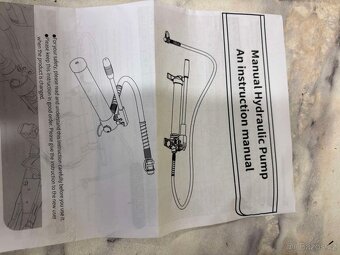 Hydraulická ruční pumpa CP-700 – 700 cc(337) - 6