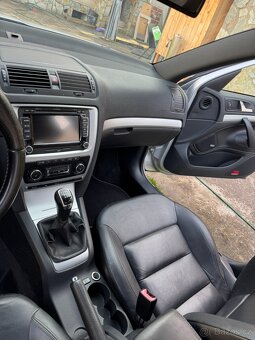 Škoda Octavia 2 RS TDI - 6