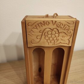 Ozdobná dřevěná krabička na víno/likér - 6