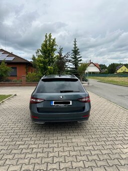 Škoda Superb 2.0 TDI DSG 140 kW 4x4 - 6