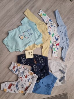 Mix oblečení vel. 62-68 HM, F&F, M&S, Looney Tunes - 6