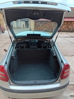 Škoda Octavia 2, 1.9 tdi, 77 kw - 6