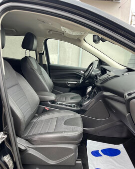 Ford Kuga 2.0 TDCi 4x4 163K Titanium Cierna - 6