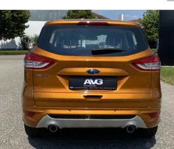 Ford Kuga 2,0TDCi 132kW Titanium 4x4 INDIVIDUAL - 6