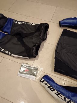 Dainese Avro 4-Pánská Dámská kožená moto kombinéza, dvoudíl - 6