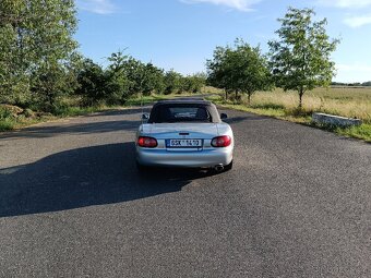 Mazda MX-5 NBFL - 6