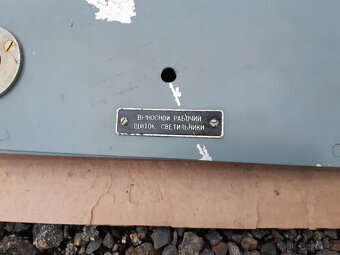 Závěsné poličky z nástaveb voj. vozidel ZIL-131 - 6