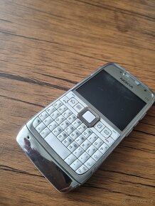 Nokia E71 - RETRO - 6