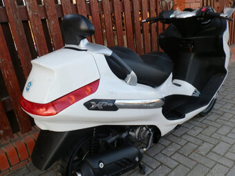 Piaggio X-Evo 125 (2010) - 6