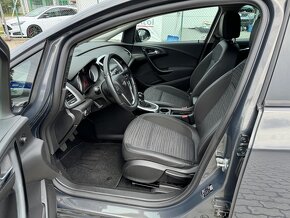 Opel Astra 1.4T 103 kW SPORTS TOURER - 6