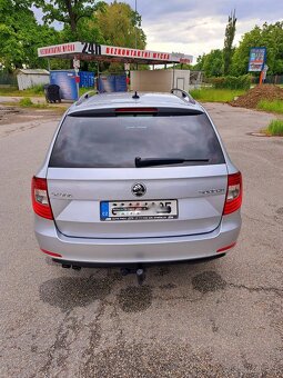 Škoda Superb Combi - 6