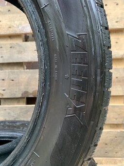 2ks 235/55/18 Zeetex/2022/104H/XL/zimní 7.6m - 6