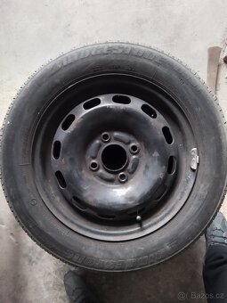 plechová kola Ford s pneu 175/65 R14 - 6