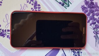Mobil HUAWEI Y6 2019 - 6