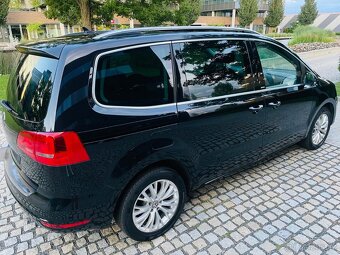 Volkswagen Sharan 2.0TDI 7MÍST 1.MAJITEL VÝHŘEV SERVISKA - 6