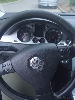 Volkswagen Passat B6 nafta 103 kW 4x4 - 6