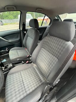 Škoda Octavia 1.6 mpi - 6