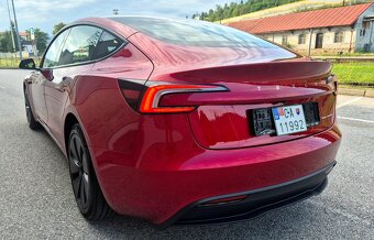 TESLA 3 LONG RANGE 5/2024 HIGHLAND 366KW, odpočet DPH , 4x4 - 6