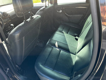 Dacia Duster 1.6 16v - 4x4 - 6