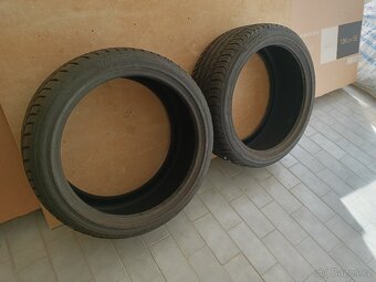 2x PNEU LETNÍ 225/40 R18 92W, VZOREK 8mm , BARUM BRAVURIS 2 - 6