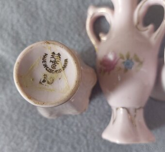 vázičky z růžového porcelánu - 6