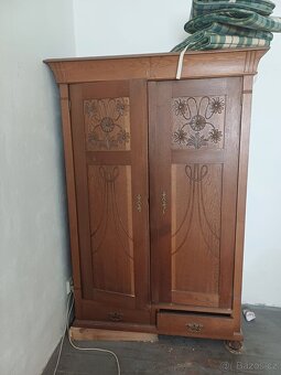 Starožitné Skříně - 6