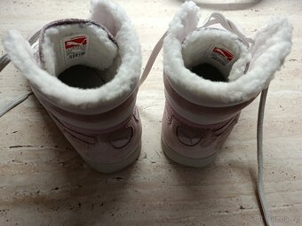 Prodám značkové zimní dámské boty - 6