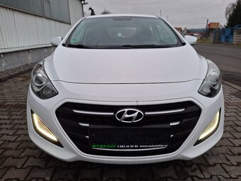 HYUNDAI i30 1.4 16V 74kw - 6