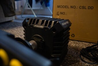 Fanatec CSL DD 8Nm QR1 + Pedály + MOZA Table clamp - 6