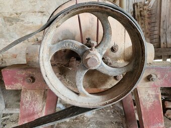 stabilní elektromotor + šroťák - 6