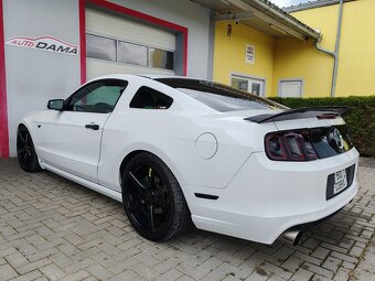 Prodám Ford Mustang 5.0GT CCA 500PS - 6