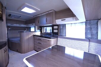 Karavan Hobby Prestige 720 KWFU - 6