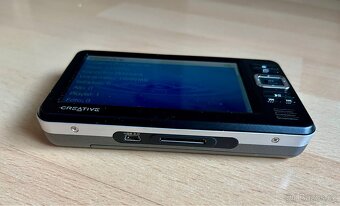 Creative Zen Vision W 30GB i pro fotografy - 6