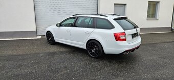 Škoda Octavia Combi RS 2.0TDI 135KW Challenge - 6