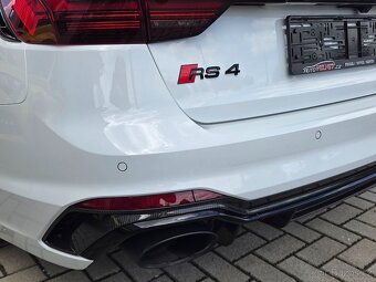 Audi RS4 COMPETITION PLUS KARBON B&O V-MAX - 6