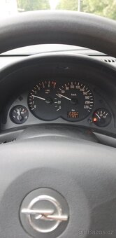 Opel Corsa 1.0i 12V 43kw - 6