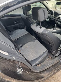 ND z Renault Laguna 2.0dCi GT 131kW r.v. 2011 - 6