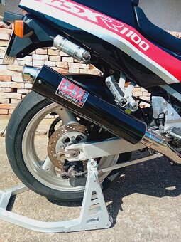 SUZUKI GSXR 1100 - 6