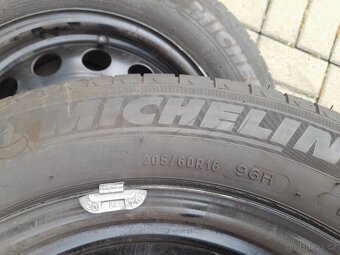 205/60 r16 Michelin Citroën Berlingo - 6