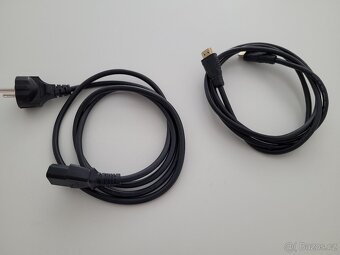 PS 4 PRO, 2x ovladače; přepastovaná; vyčištěná - 6