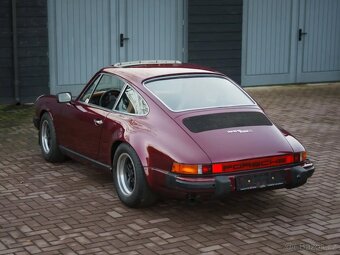 Porsche 911 3.0 SC - 6