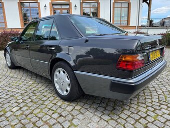 Mercedes w124 E500 500E - 6