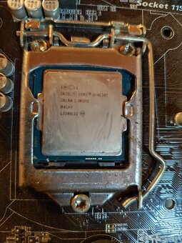 Základní desky+ procesory Intel - 6