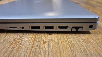 Dell Latitude 5520 - 6