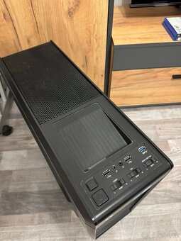 Levný PC pro školu, práci a hry - 6